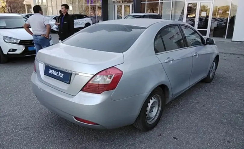 Geely Emgrand 2013 года за 2 000 000 тг. в Актобе фото 5