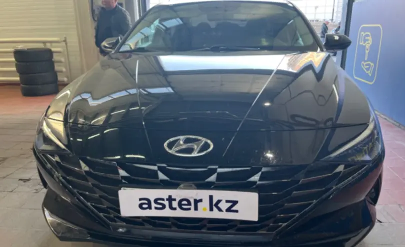 Hyundai Elantra 2022 года за 11 000 000 тг. в Астана фото 2