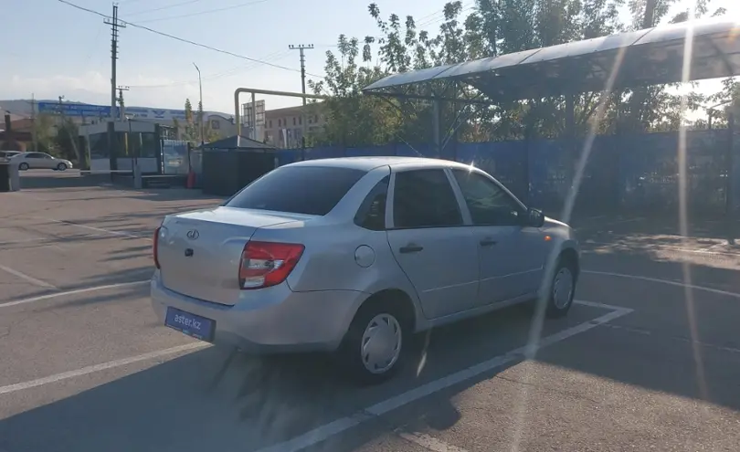 LADA (ВАЗ) Granta 2014 года за 3 000 000 тг. в Алматы фото 3