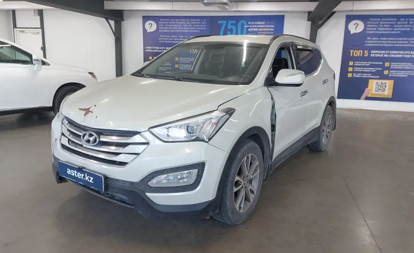 Hyundai Santa Fe 2014 года за 8 000 000 тг. в Астана