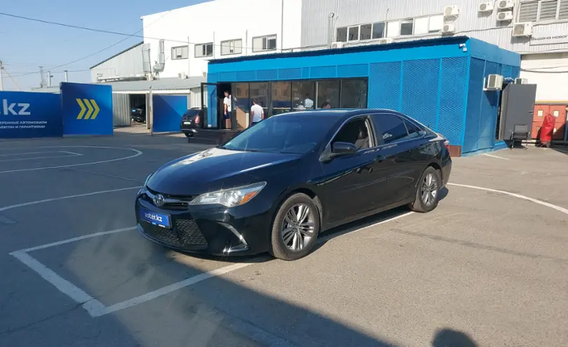 Toyota Camry 2016 года за 10 000 000 тг. в Алматы