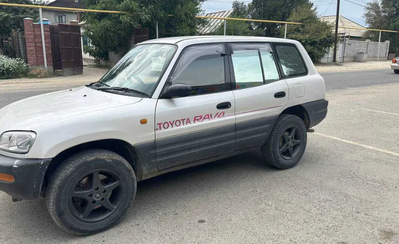 Toyota RAV4 1998 года за 3 000 000 тг. в Алматы