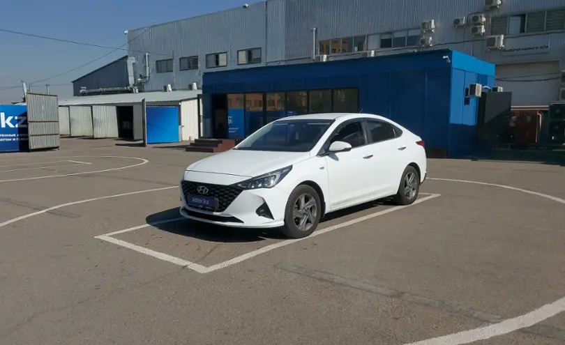 Hyundai Accent 2020 года за 8 000 000 тг. в Алматы