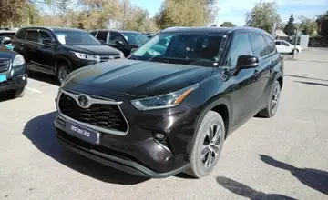 Toyota Highlander 2021 года за 23 000 000 тг. в Актобе фото 1