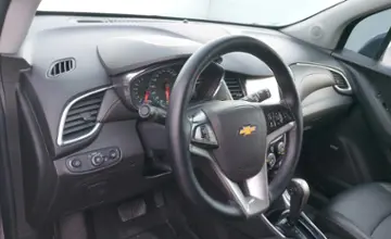 Chevrolet Trax 2018 года за 7 700 000 тг. в Шымкент фото 5