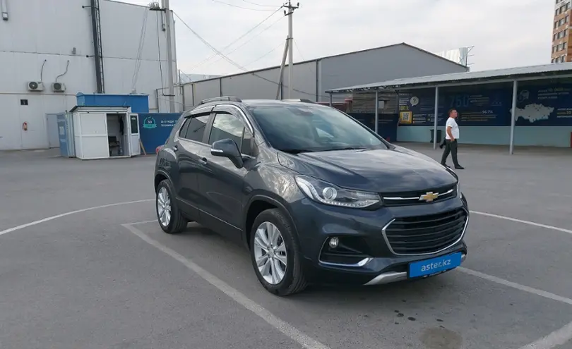 Chevrolet Trax 2018 года за 7 700 000 тг. в Шымкент фото 2