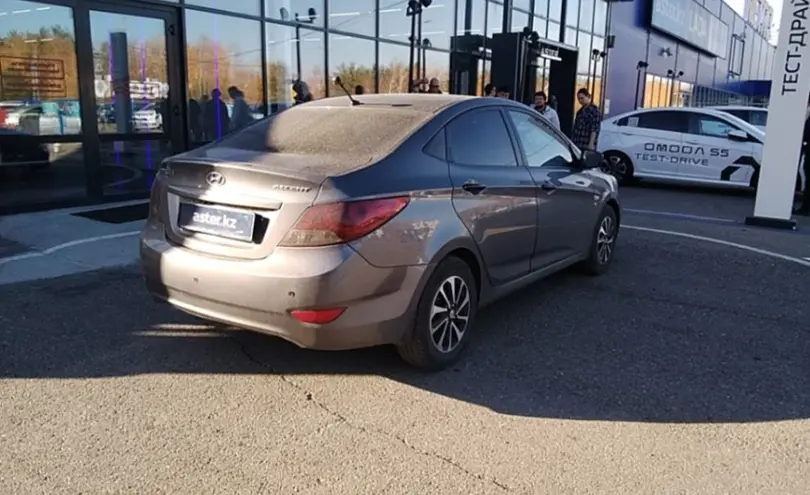 Hyundai Accent 2013 года за 5 500 000 тг. в Усть-Каменогорск фото 5
