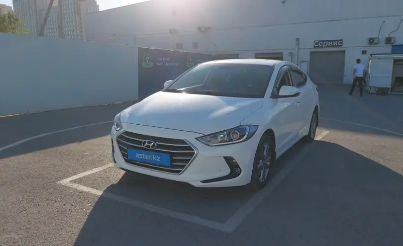 Hyundai Elantra 2018 года за 7 800 000 тг. в Шымкент