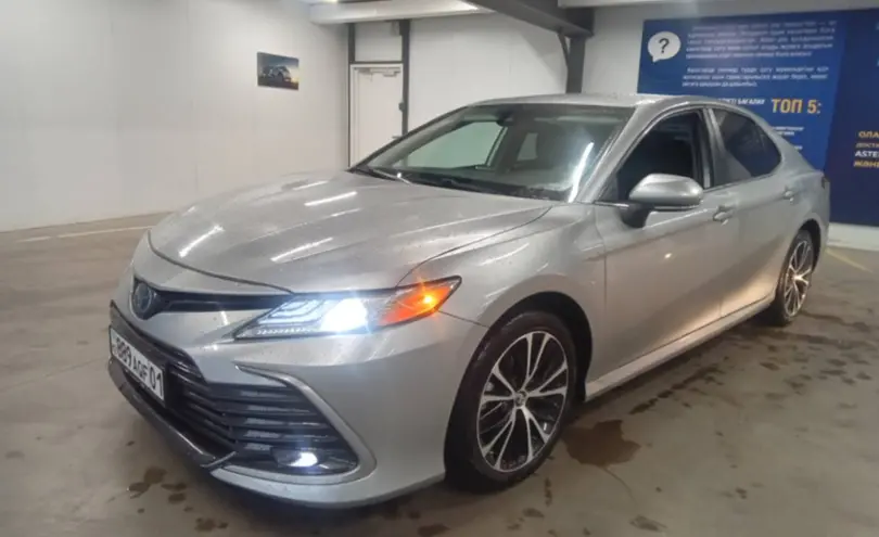 Toyota Camry 2021 года за 15 000 000 тг. в Астана