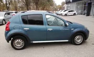 Renault Sandero 2013 года за 5 000 000 тг. в Актобе фото 4