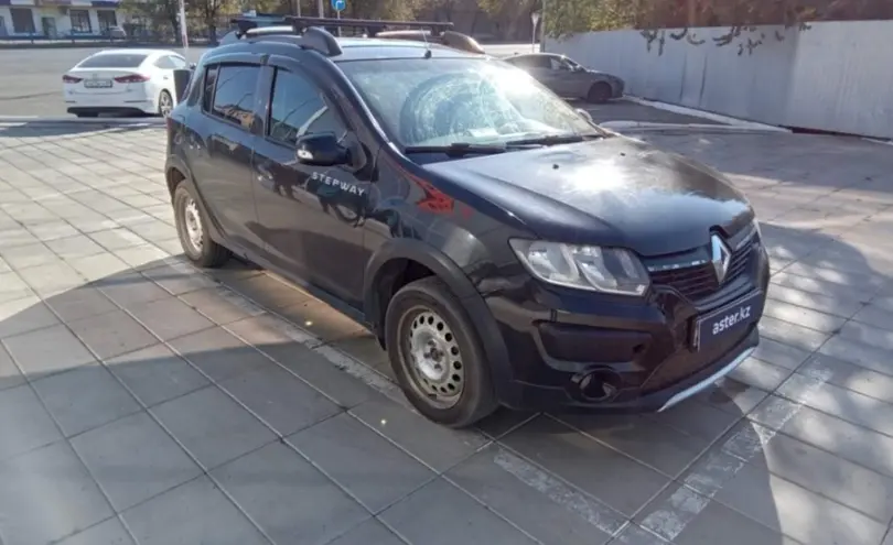 Renault Sandero 2015 года за 4 200 000 тг. в Уральск фото 3