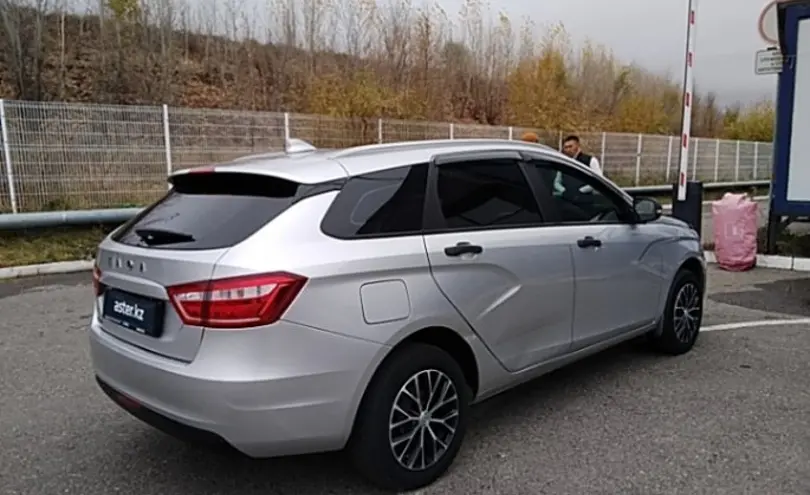 LADA (ВАЗ) Vesta 2021 года за 6 500 000 тг. в Усть-Каменогорск фото 5