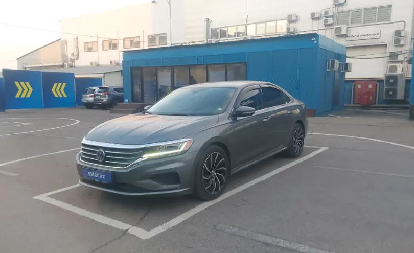 Volkswagen Passat 2020 года за 9 500 000 тг. в Алматы