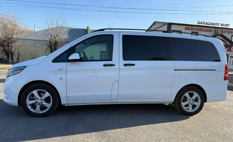 Mercedes-Benz Metris 2016 года за 14 500 000 тг. в Караганда