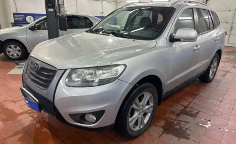 Hyundai Santa Fe 2010 года за 7 500 000 тг. в Астана