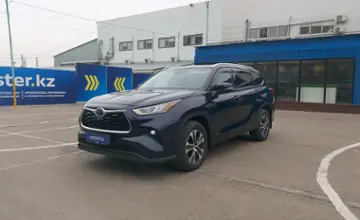 Toyota Highlander 2022 года за 22 000 000 тг. в Алматы фото 1
