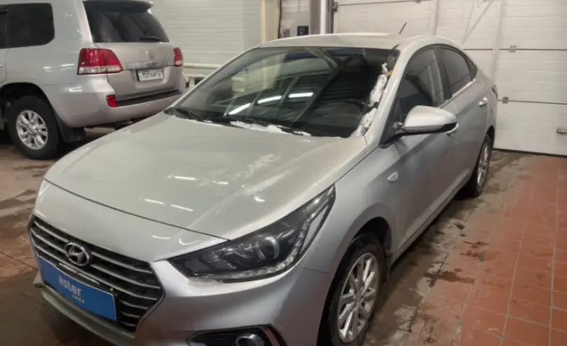 Hyundai Accent 2019 года за 7 000 000 тг. в Астана