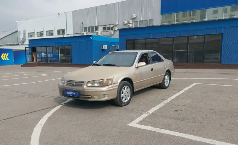 Toyota Camry 1999 года за 3 300 000 тг. в Алматы