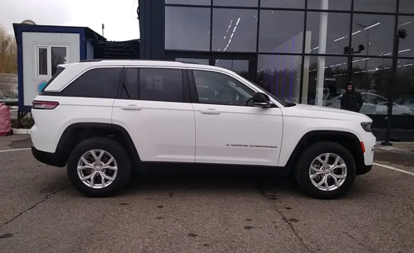 Jeep Grand Cherokee 2022 года за 30 500 000 тг. в Усть-Каменогорск фото 4
