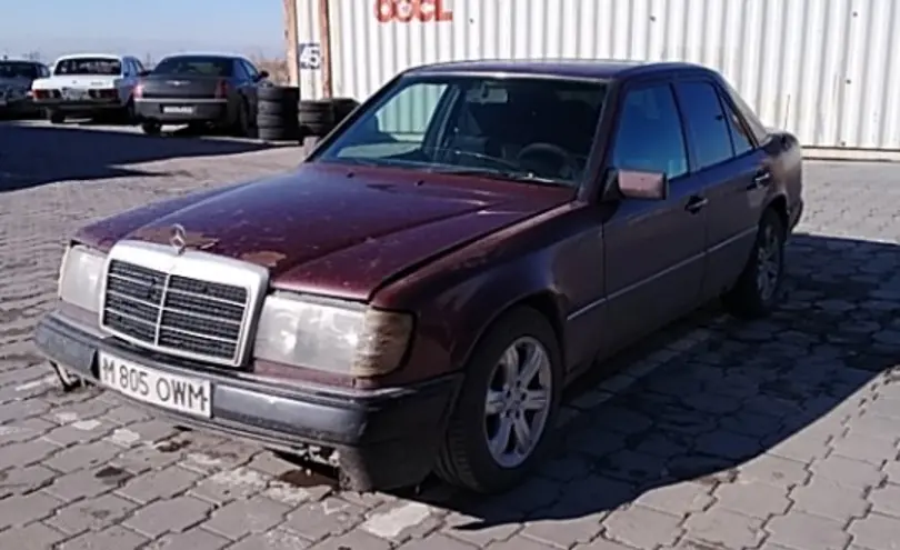 Mercedes-Benz W124 1993 года за 2 000 000 тг. в Караганда