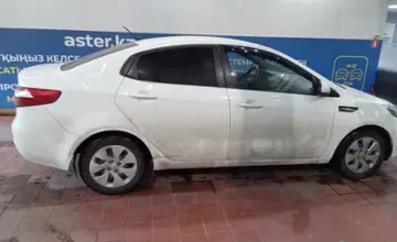 Kia Rio 2015 года за 4 000 000 тг. в Астана фото 4