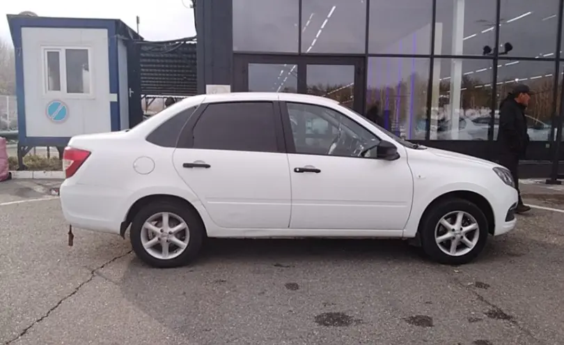 LADA (ВАЗ) Granta 2019 года за 3 900 000 тг. в Усть-Каменогорск фото 4