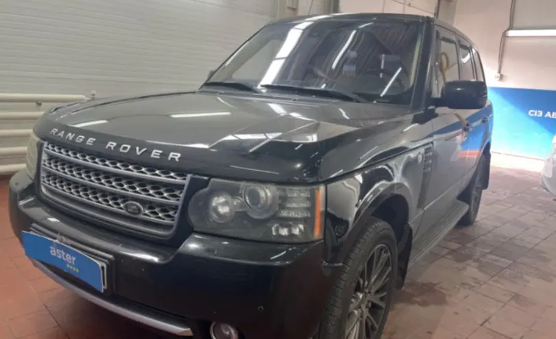 Land Rover Range Rover 2010 года за 11 000 000 тг. в Астана