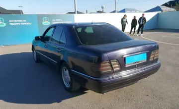 Mercedes-Benz E-Класс 1997 года за 2 500 000 тг. в Шымкент фото 4
