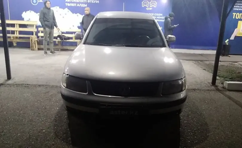 Volkswagen Passat 1998 года за 1 600 000 тг. в Усть-Каменогорск фото 2