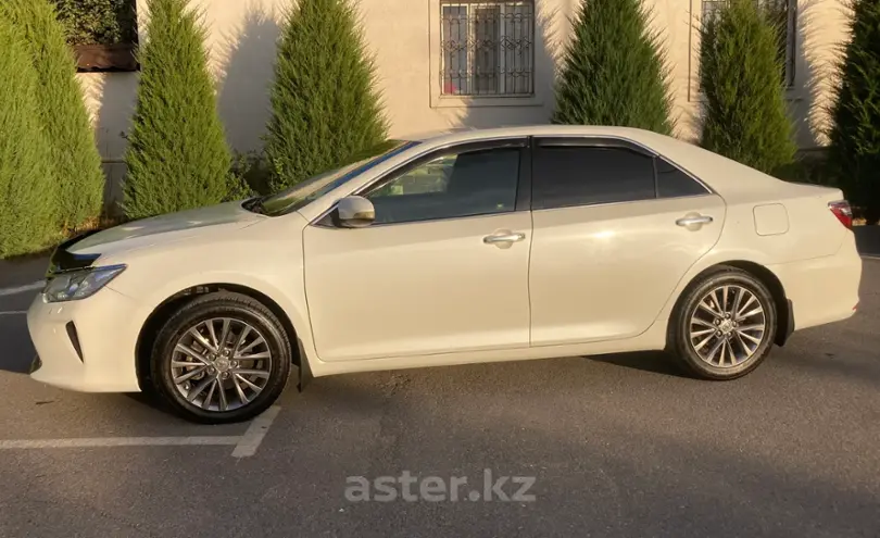 Toyota Camry 2014 года за 11 000 000 тг. в Шымкент