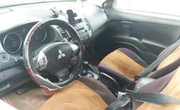 Mitsubishi Outlander 2010 года за 6 200 000 тг. в Астана фото 5