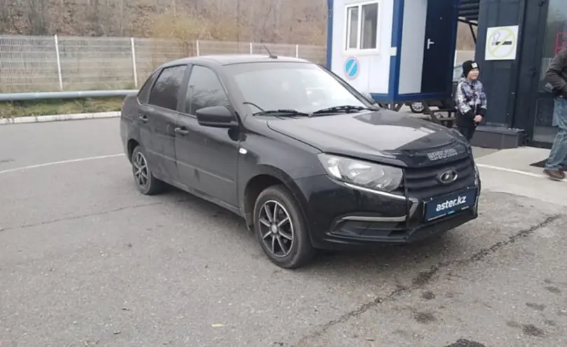 LADA (ВАЗ) Granta 2019 года за 4 000 000 тг. в Усть-Каменогорск фото 3