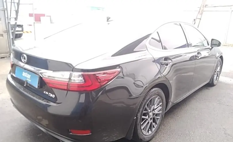 Lexus ES 2018 года за 17 000 000 тг. в Атырау фото 5