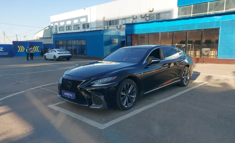 Lexus LS 2018 года за 31 000 000 тг. в Алматы