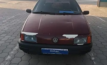 Volkswagen Passat 1991 года за 1 000 000 тг. в Караганда фото 2