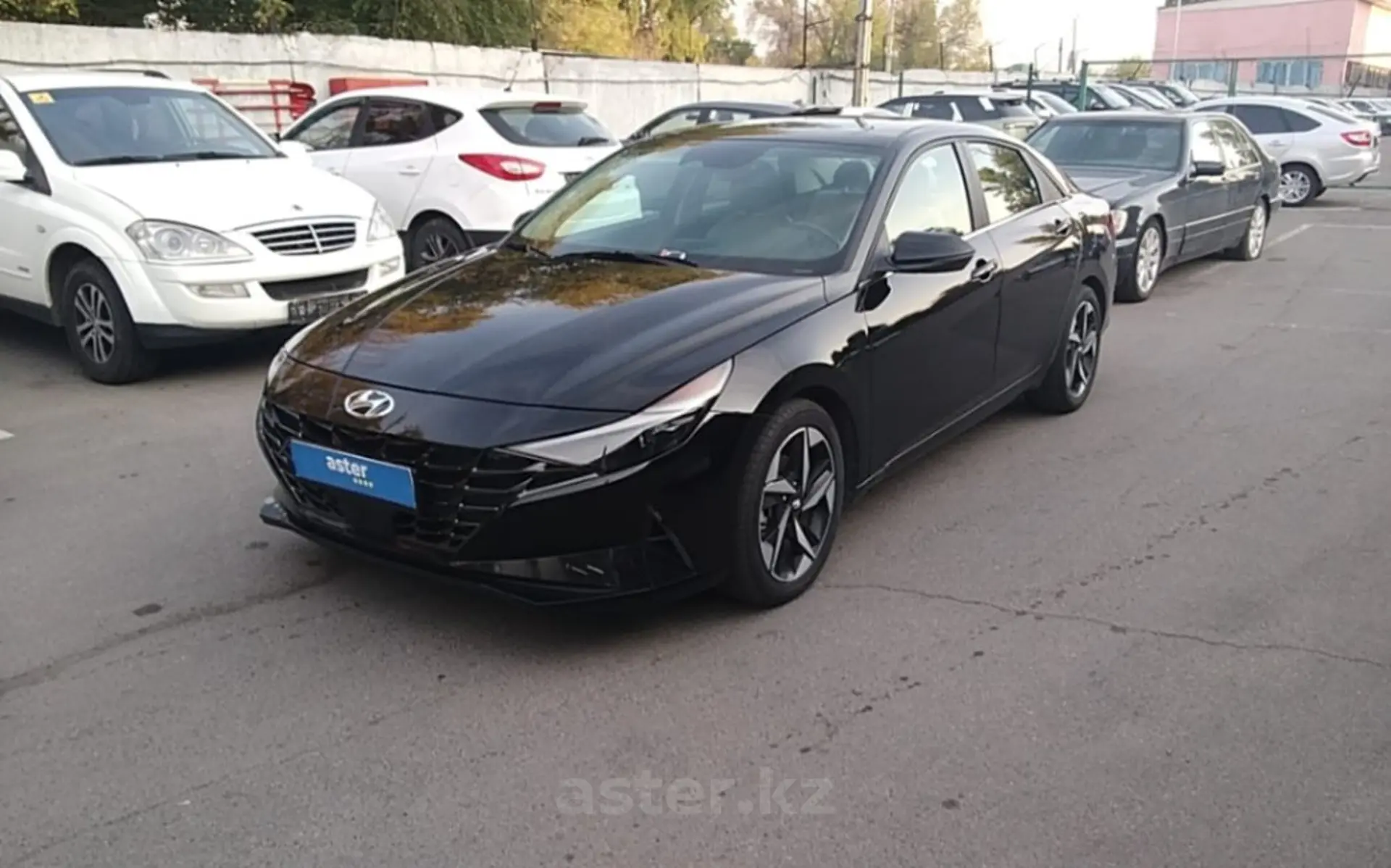 Hyundai Elantra 2022