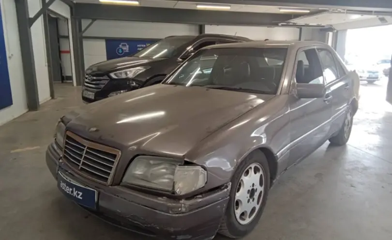 Mercedes-Benz C-Класс 1994 года за 2 000 000 тг. в Астана