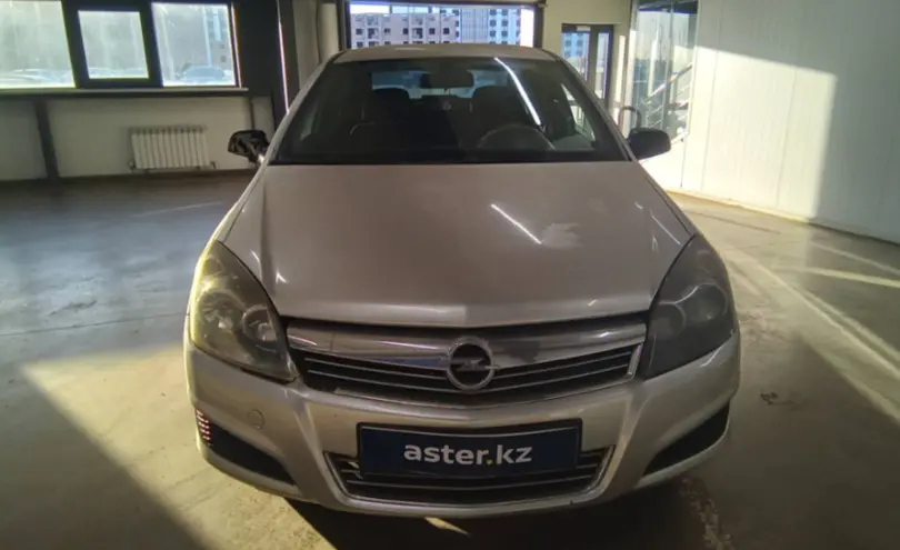 Opel Astra 2008 года за 3 000 000 тг. в Астана фото 2