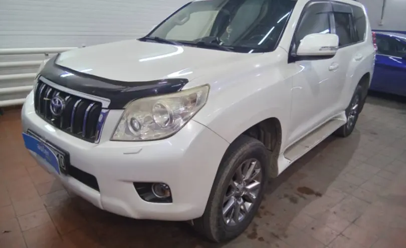 Toyota Land Cruiser Prado 2013 года за 15 000 000 тг. в Астана