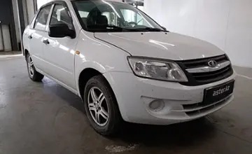 LADA (ВАЗ) Granta 2013 года за 2 300 000 тг. в Астана фото 3
