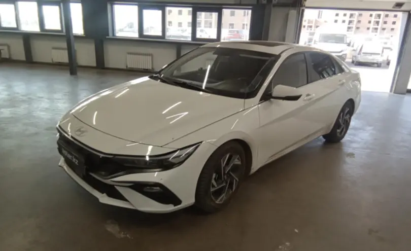 Hyundai Elantra 2023 года за 7 900 000 тг. в Астана