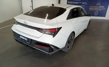 Hyundai Elantra 2023 года за 7 900 000 тг. в Астана