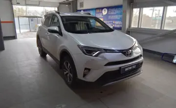 Toyota RAV4 2018 года за 12 000 000 тг. в Уральск фото 3