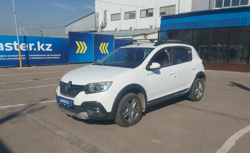 Renault Sandero 2022 года за 6 500 000 тг. в Алматы