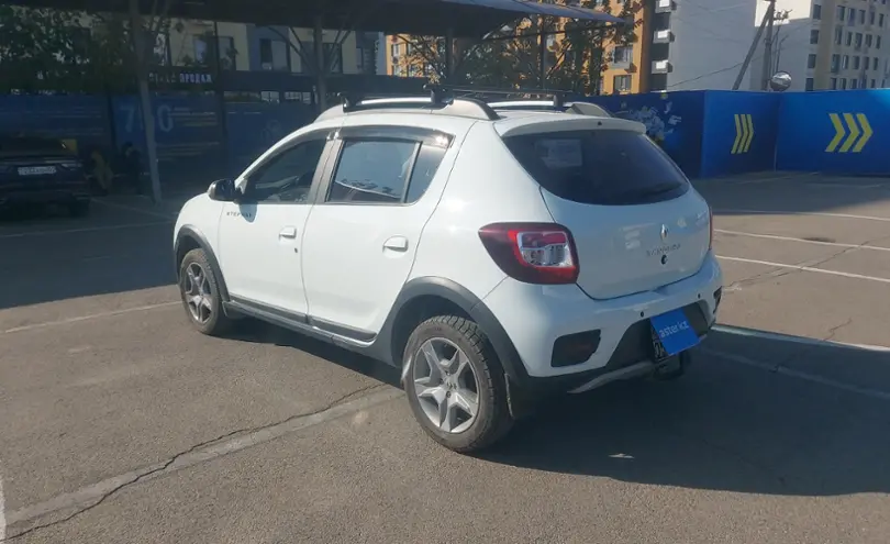 Renault Sandero 2022 года за 6 500 000 тг. в Алматы фото 4