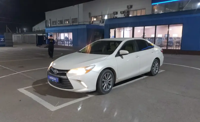 Toyota Camry 2015 года за 9 500 000 тг. в Алматы