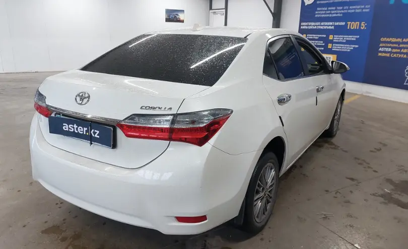 Toyota Corolla 2018 года за 8 800 000 тг. в Астана фото 3