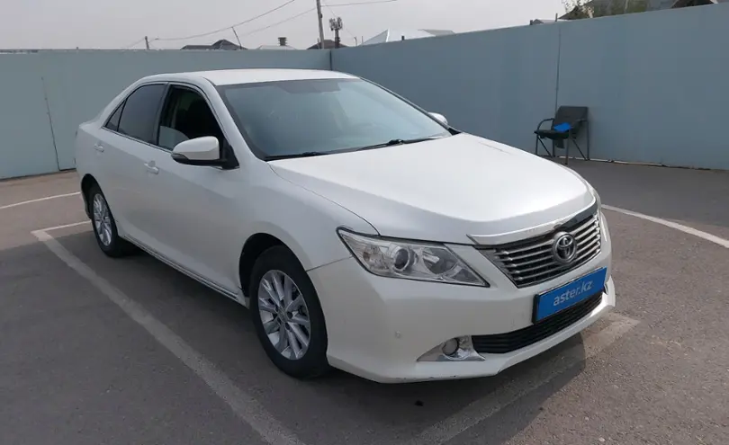 Toyota Camry 2014 года за 9 200 000 тг. в Шымкент фото 2