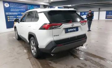 Toyota RAV4 2022 года за 18 000 000 тг. в Астана фото 4