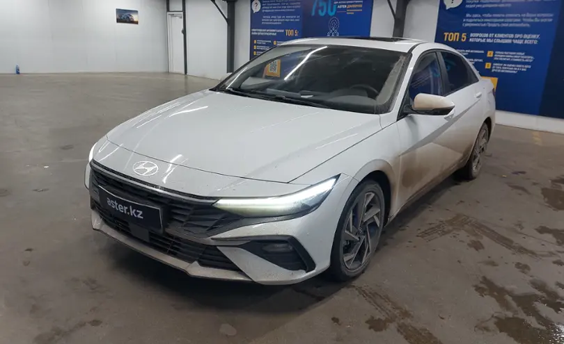 Hyundai Elantra 2024 года за 9 500 000 тг. в Астана